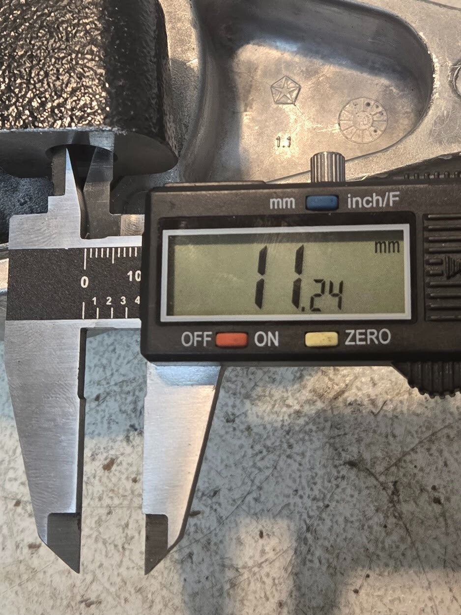 Engine Mount Isolator 1520 | 121AC for Mopar 5085121AC