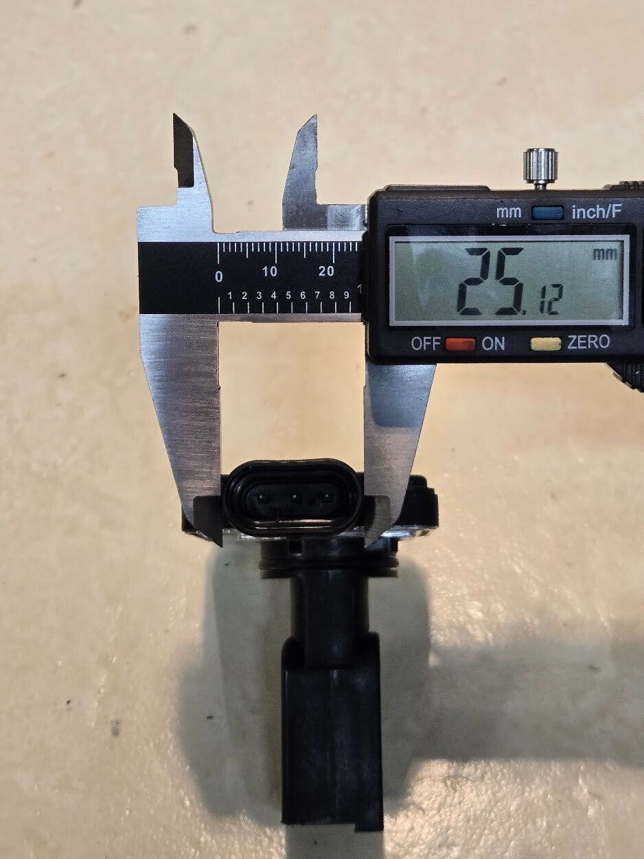 2 Quantity of Mass Air Flow Sensors AFH50M-05 | A1112 | 50015A (2 Quantity)