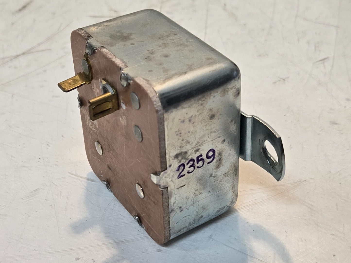 Federal Mogul Signal-Stat Lighting 251 | 10-54000 | V47 Dietz | 10-54 Omni-Flash