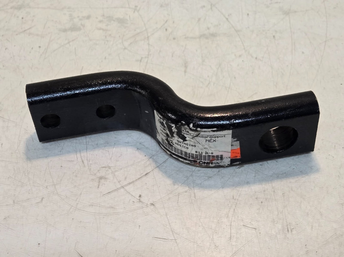 CNH Swinging Drawbar | 9.5" Long 2.5" Wide 1" Thick | 33.5 mm Clevis Hole