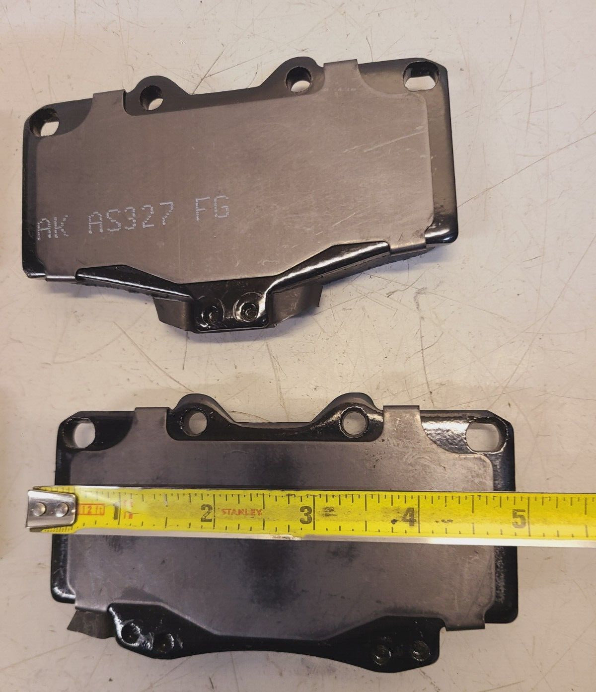 Akebono Proact Ultra Premium Disc Brake Pad Kit G2X19KB1 | AK AS327 FG