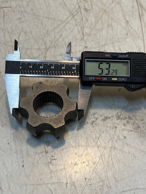 Badger Front Wheel Drive Supply Drive Shaft CV Joint Knuckle B18818