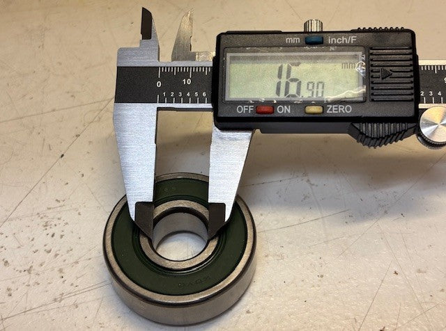 18 Quantity Koyo Sealed Ball Bearings 47mm OD 17mm ID | 762 (18 Quantity)