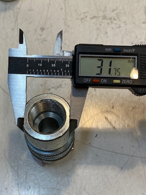 6 Quantity of Dixon Dual Lock P Series Female Thread Couplers (6 Quantity)