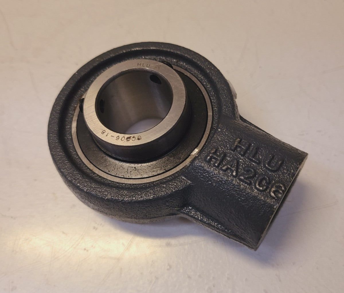 HLU Hanger Bearing 1-1/8" | HA2C6 | UC206-18 | HA206
