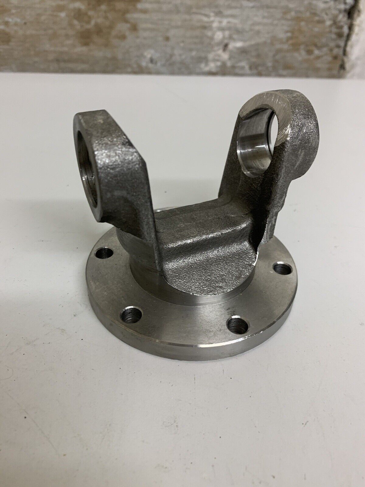 6 Bolt 3-3/8” Bolt Patern Flange Yoke 3-1/2” Wide, 3-3/8” Tall