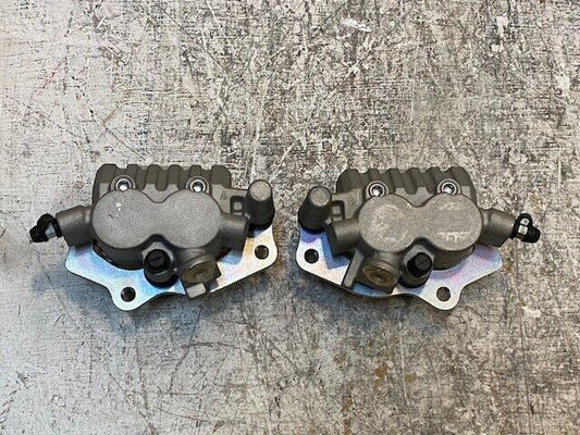 Pair of Brake Calipers S2210GG A & B | 5" x 3-1/2" 3-1/2"