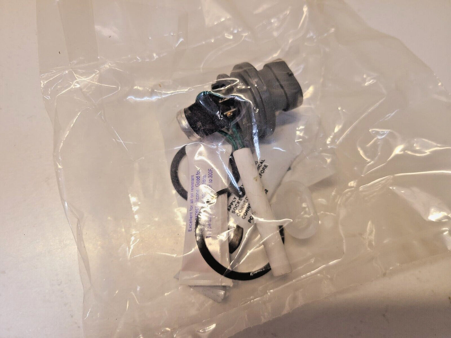 Bendix Heater &Thermostat Kit 109496 | 5280-01-495-7901 | CAGE 75Q65 | 3KP565