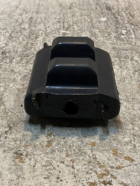 Clamshell Frame Mount Housing & Insert 4-1/2" L 3-1/2" W 2-1/2" H