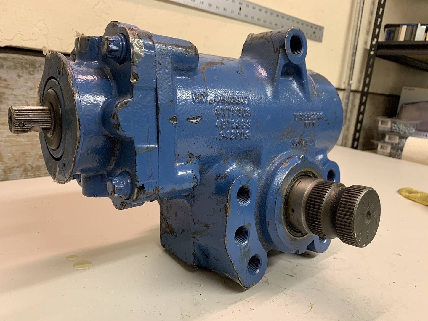 Hydrapower TAS852288 Gear Box 4648307 SLIGHTLY DAMAGED