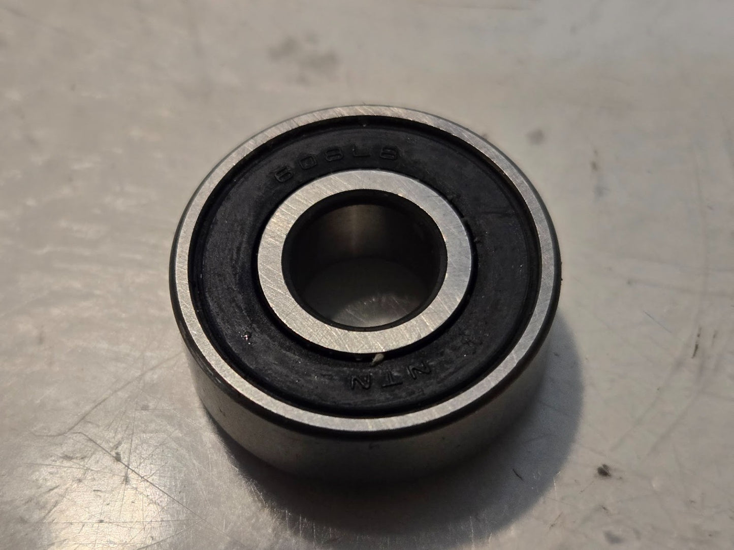 20 Quantity of NTN Ball Bearings 608LB | 22 mm OD 8 mm Bore 7 mm Wide (20 Qty)