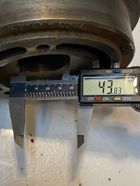 Roller Assembly 6Z1469CZ-L | 6Z1469 | 44mm Bore 6-1/2" Long 7" Dia.