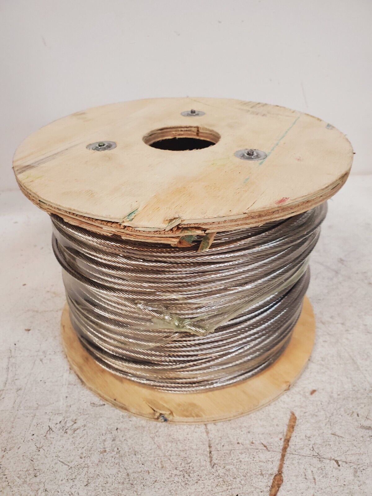 Wire Stainless Steel 3/16" Spool 9.7"x9.2"x7" | 38.25Lb