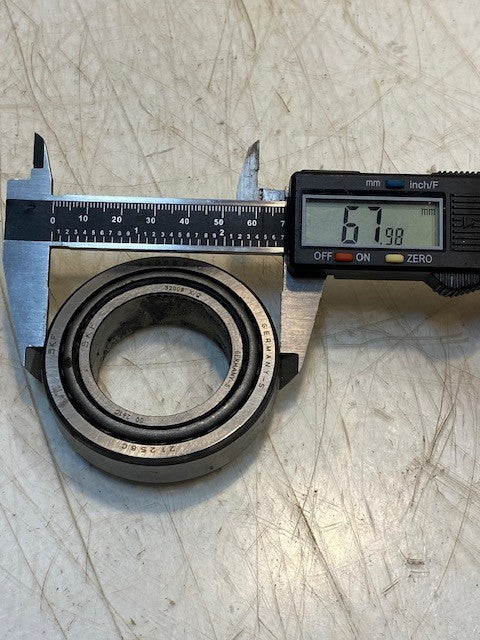 2 Qty of SKF Bearings 45449 Single Row Tapered Roller Bearings 21258C (2 Qty)