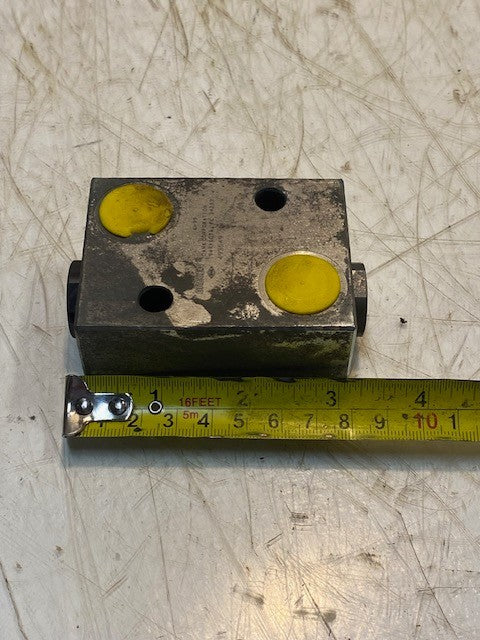 2 Qty of Gresen Dana Corporation Hydraulic Relief Valves 493549, 6-99 (2 Qty)