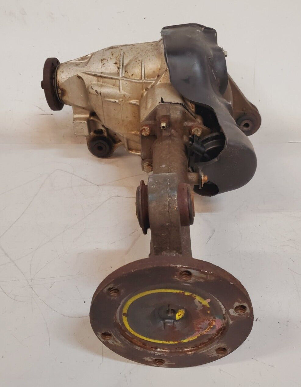 Ford Front Differential Carrier F65W-3B232-AA | NMP | 51AA Not Tested