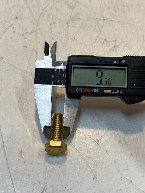 80 Quantity of Hex Head Screws 1-1/8" (31mm) Long 9mm Thread 14mm Head (80 Qty)