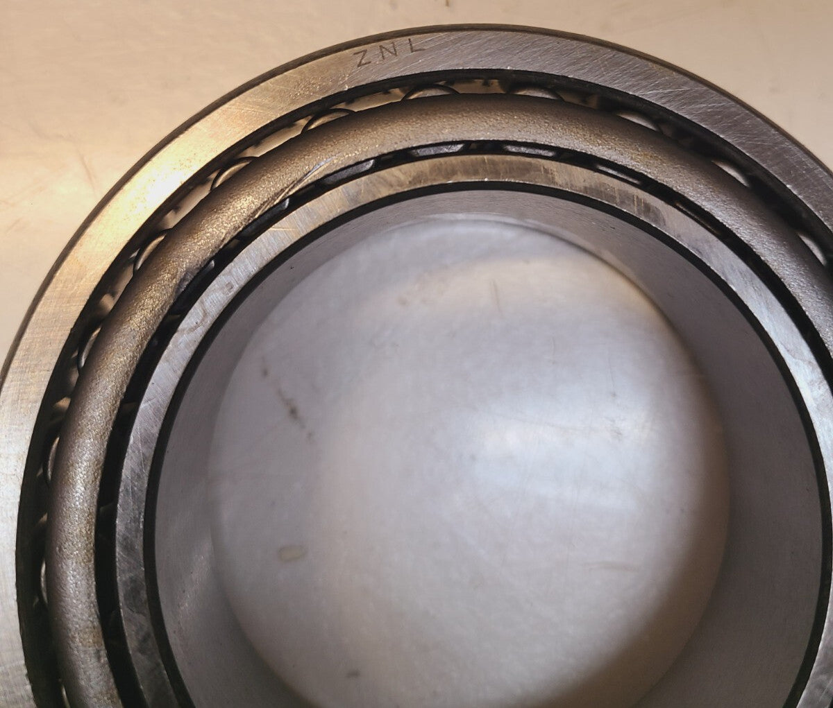 ZNL Tapered Roller Bearing 33014