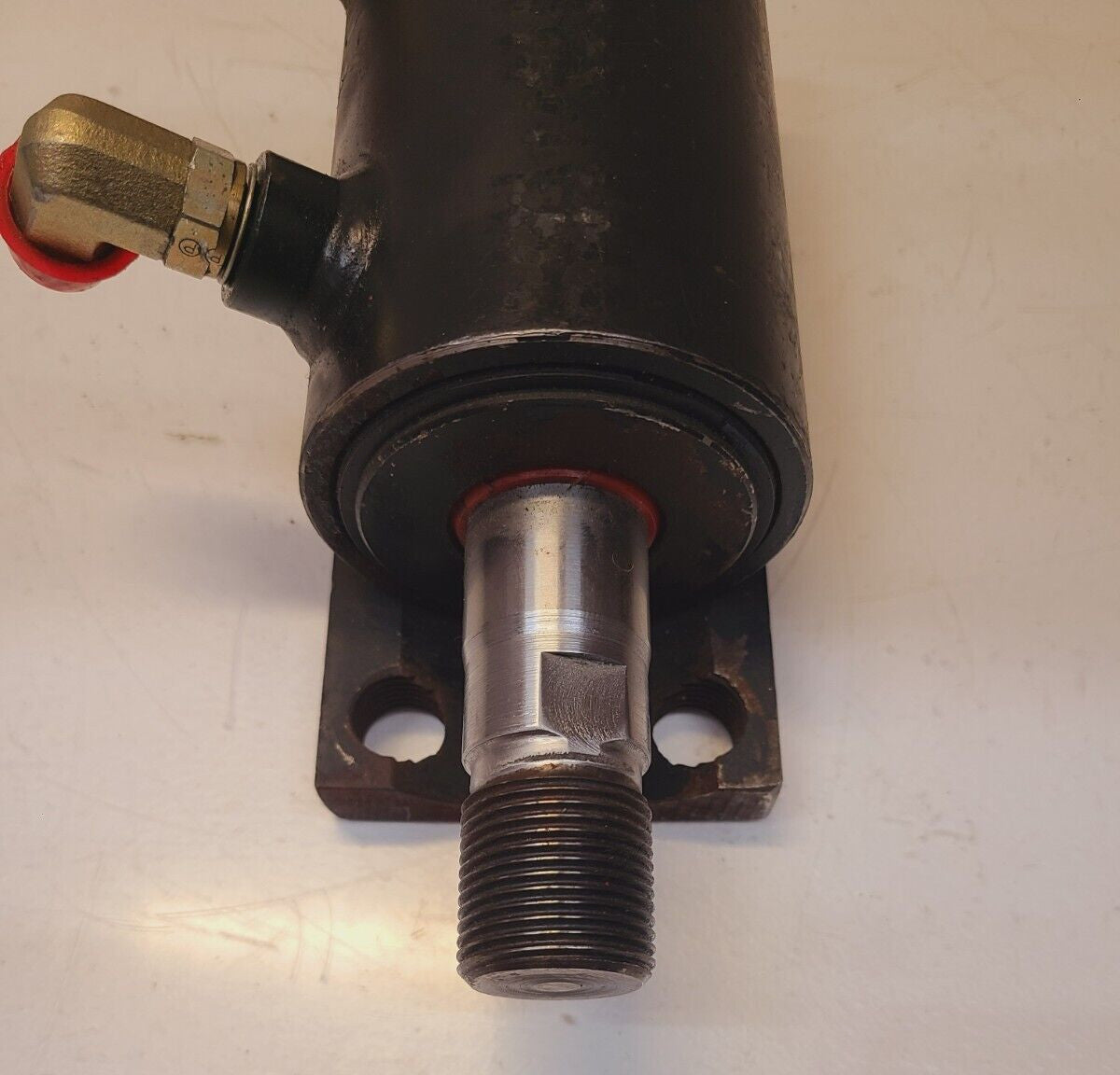 Clark Steering Cylinder with Support Base 9.5" x 3.5" | 13" Long