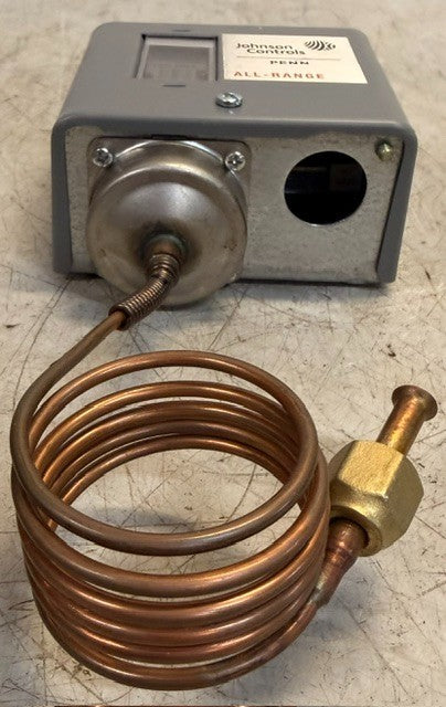 Johnson Controls P70AB-2C Single-Pole Low-Pressure Control Switch With Hardware