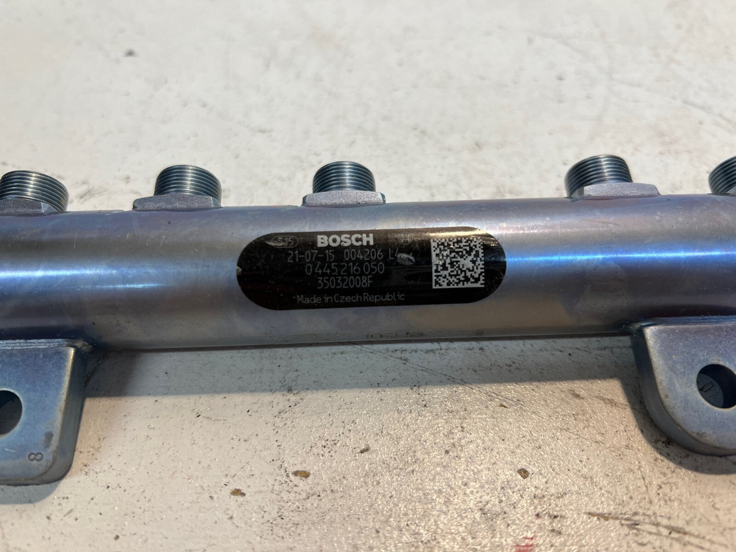 3 QTY of Bosch 1445216050 Fuel Rail 35032008F (See Pictures) (QTY 3)