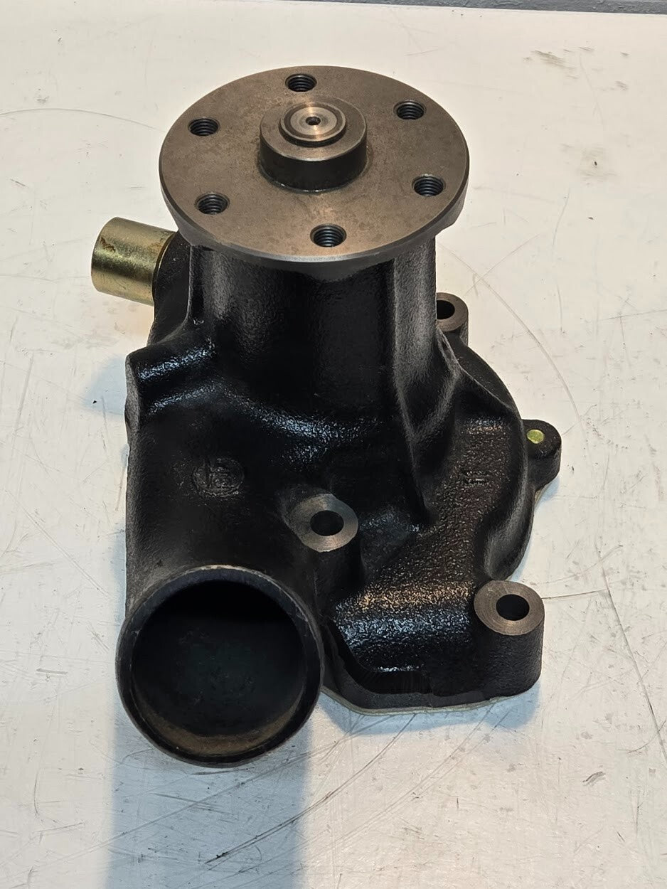 Water Pump JC08 for Isuzu 4HK1 | 6x8.5mm Impeller Drive Mounting Holes
