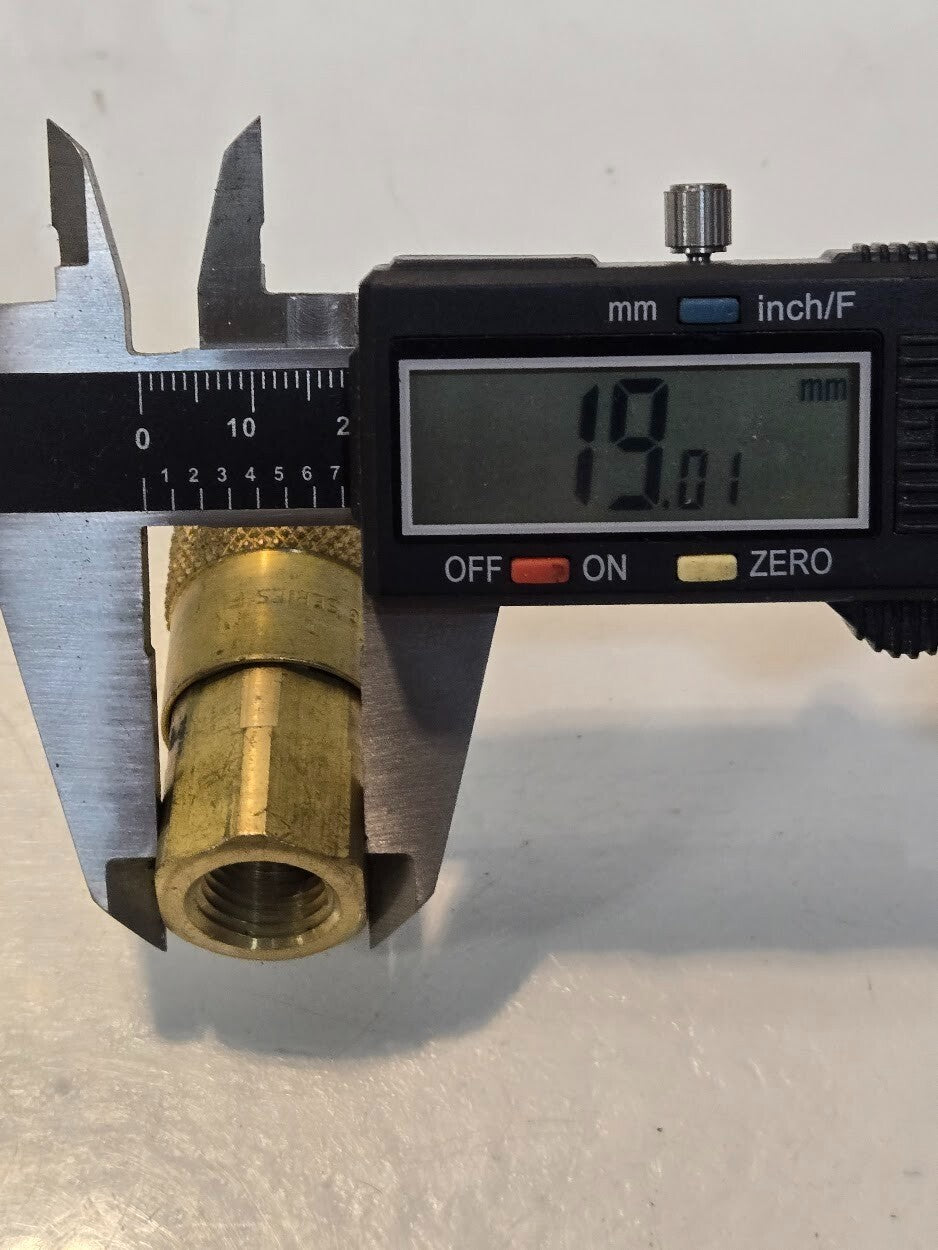 2 Quantity of Perfecting Coupling Series F 1/4" Quick Couplings 1/4" MPT (2 Qty)