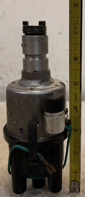 Bosch Centrifugal Advance Ignition Distributor 0-231-178-009 Engine Assembly