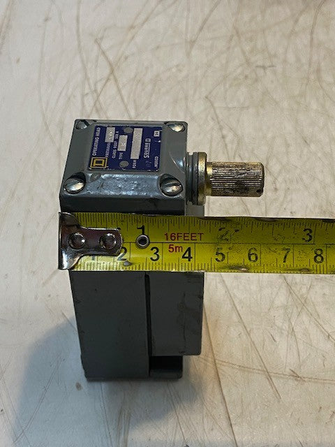 Square D Heavy Duty Limit Switch 9007C54B2 Series A Telemecanique Sensor