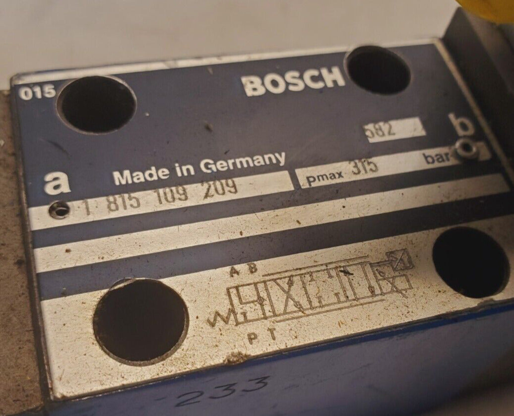 Bosch Hydraulic Control Valve 1815109209 | 1837001362 | 581 | 233 | R214 | FD487