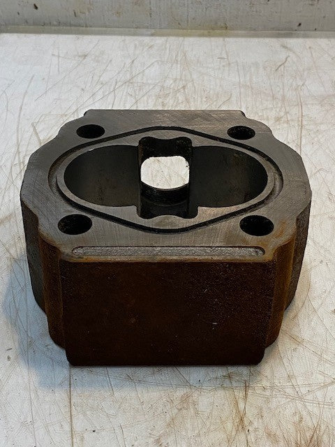 Hydraulic Gear Pump Housing Body 44mm Bore 5-3/4" x 6" x 2-3/4"