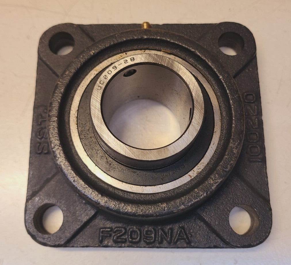 SST 4-Bolt Flange Mounted Bearing F209NA | 100220 | 1-3/4" |  UC209-28
