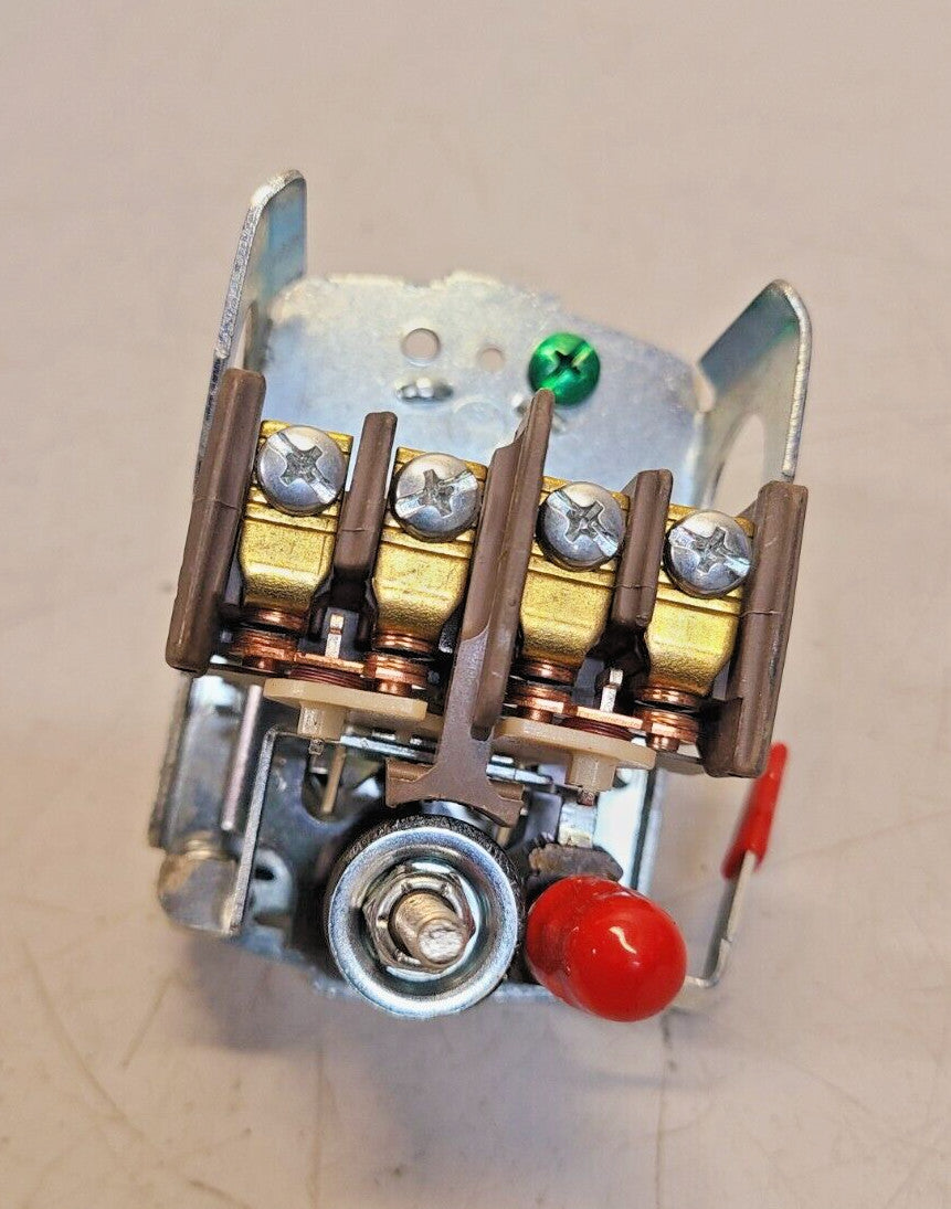Square D Pressure Switch D1320