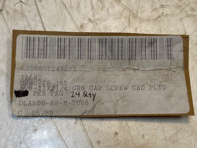 24 Quantity of 5/8-11x2-1/4 GR8 Cap Screws CAD PLTD 15582 (24 Quantity)