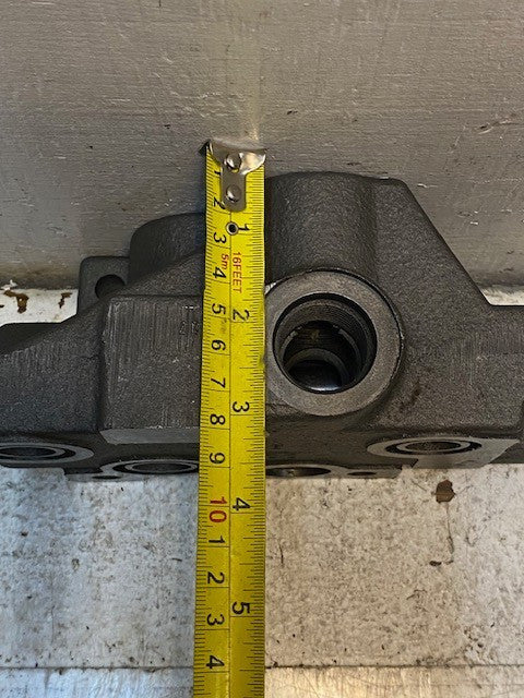 Hydraulic Valve 16-02-052-909 | 13D0 | 31mm Bore 25mm Side Bore