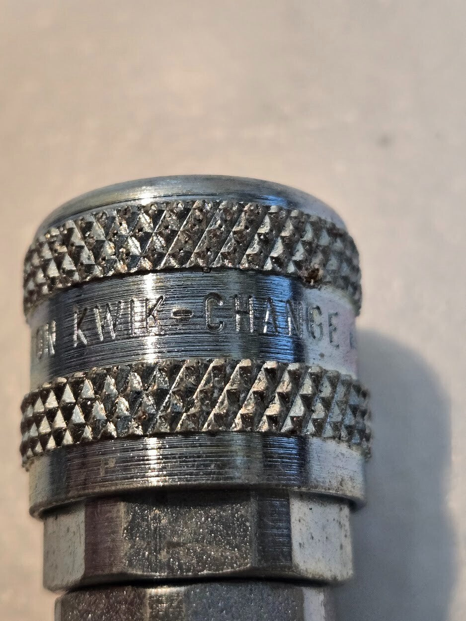 21 Quantity of 1/4" Milton Kwik Change A Style Couplings 1/4" FNPT (21 Quantity)