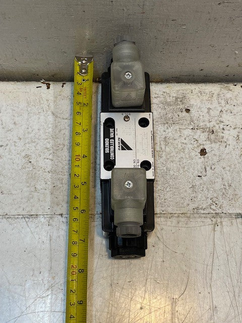 Daikin Solenoid Controlled Valve KS0-G02-4CA-30-CLE 50/60Hz AC100V