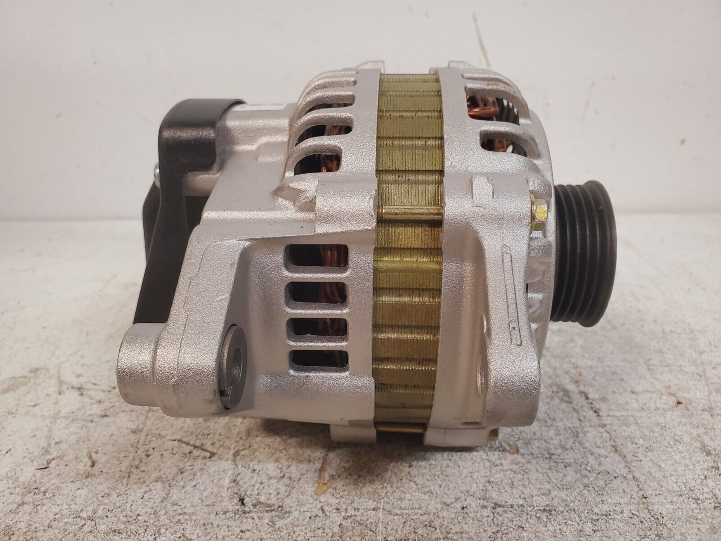 World Class Remanufactured Alternator 14450 32 | J307 | #2 | 32450195030214