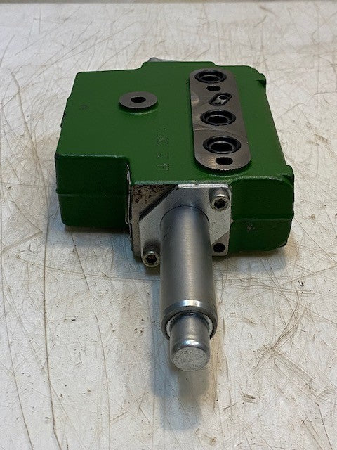 Bucher Hydraulics John Deere Control Valve 100-0-510771, HR5, 190207, AL172561