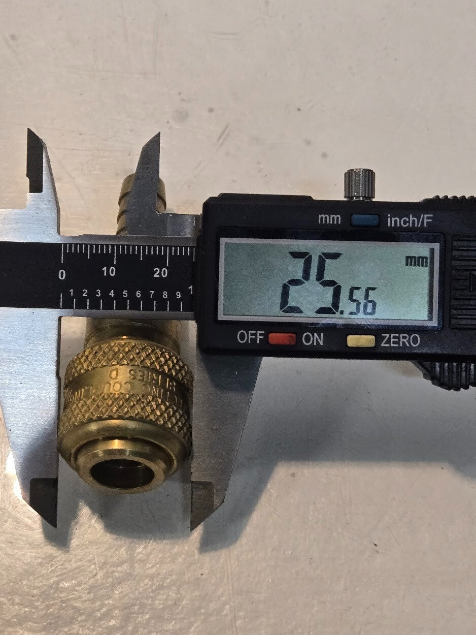 20 Quantity of Perfecting Coupling 850486 Series D Quick Connectors (20 Qty)