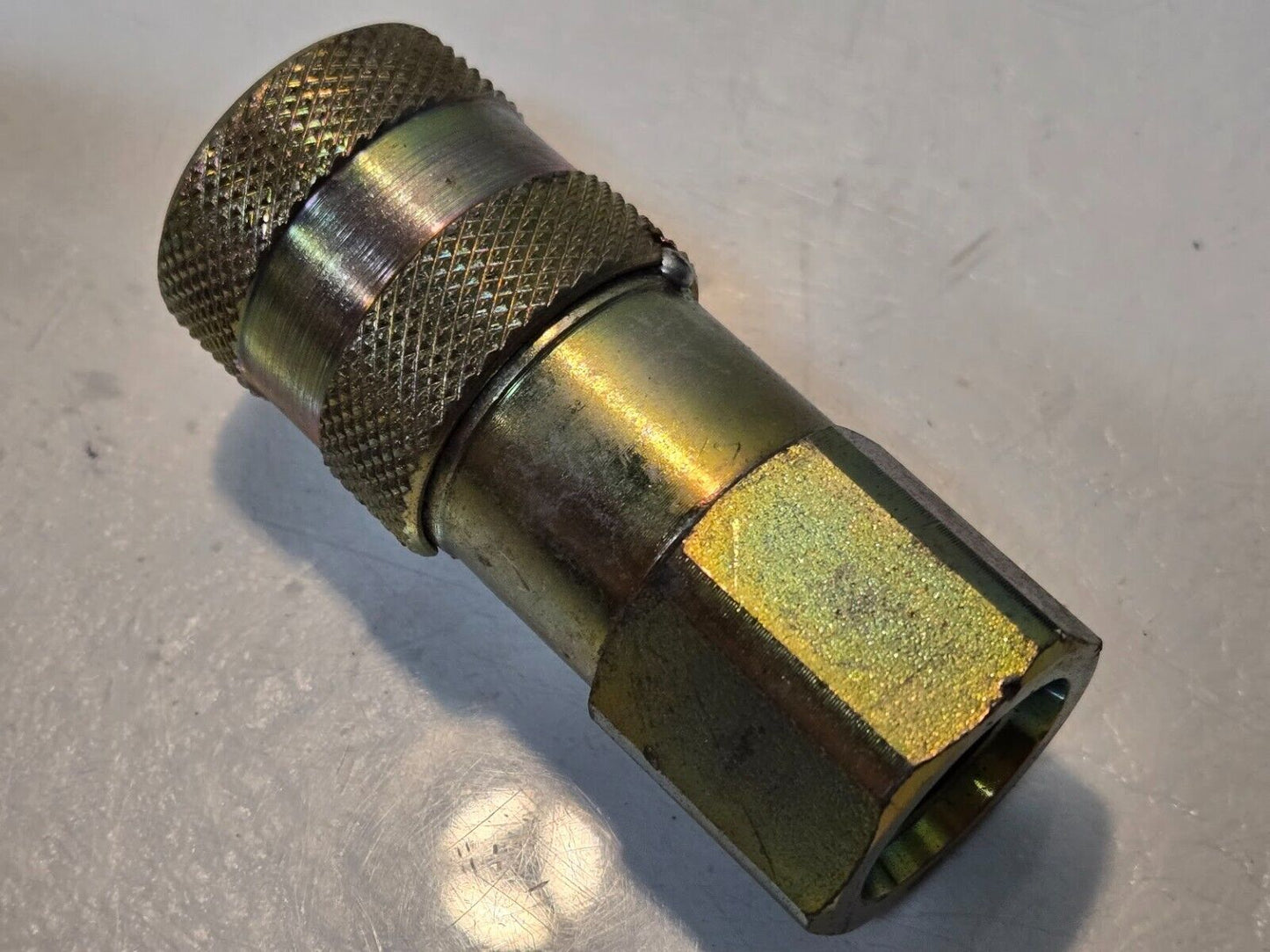 Parker Flat Face Hydraulic Quick Coupler FF-371-8F0 | 3000 PSI  1/2"-14 Pipe End