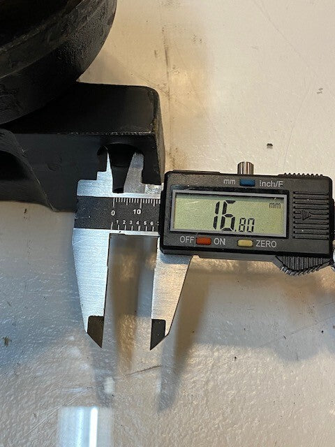 14-Fiat Upper Roller Carrier for Excavator 71401350, SI-816, F15, 3KQ 9x6x6