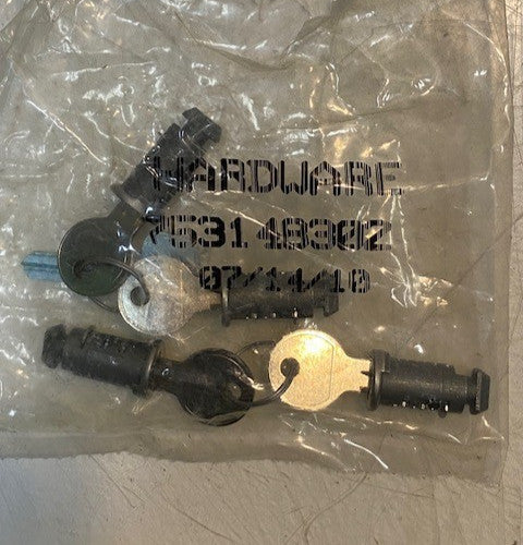 4 Pack Thule 753148302 Barrel Lock Cylinders and Keys with Change Key