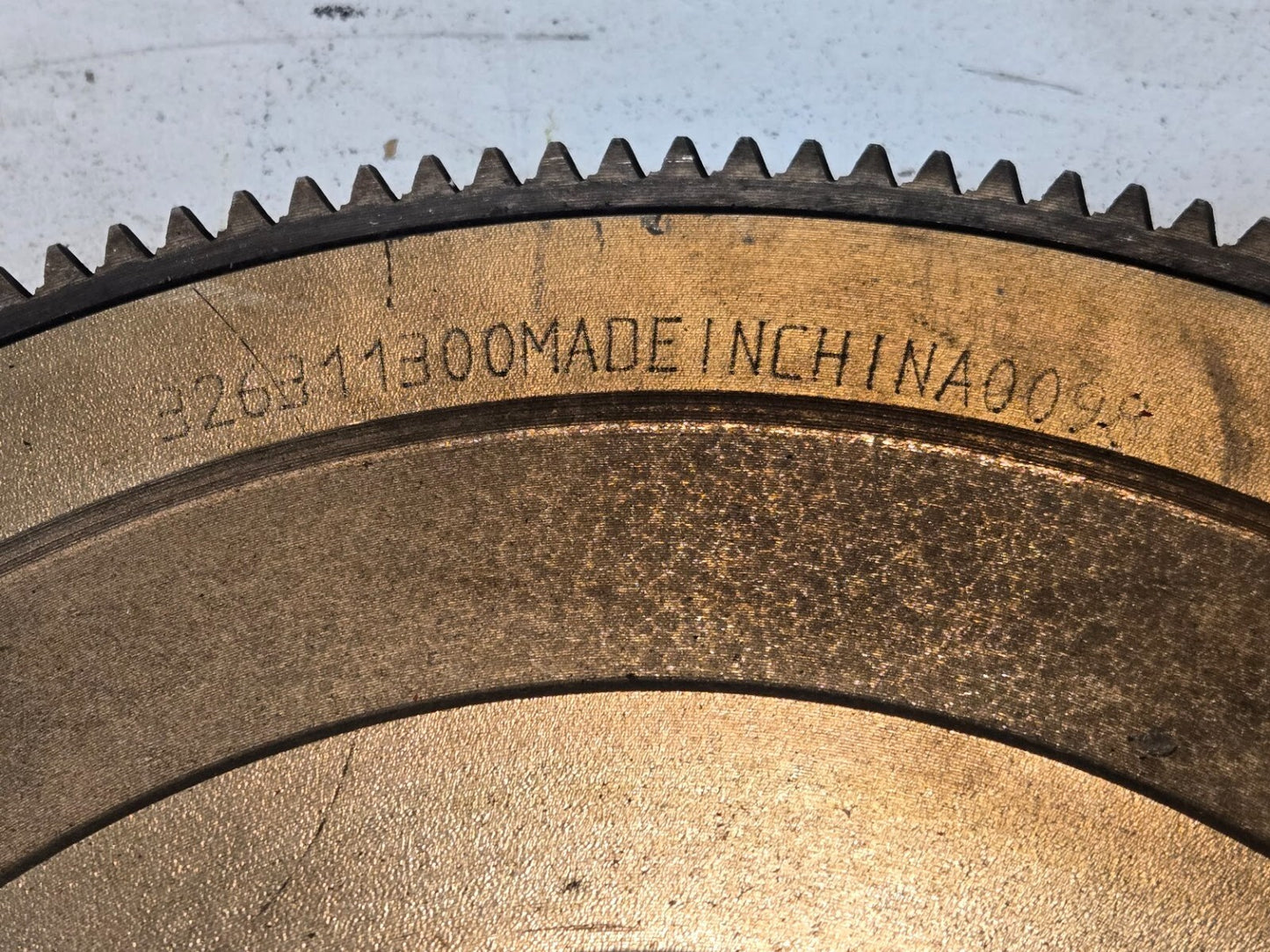 Flywheel 326311300 | 15" Diameter 65.6 Lbs | 3263113000098 | 153 Teeth