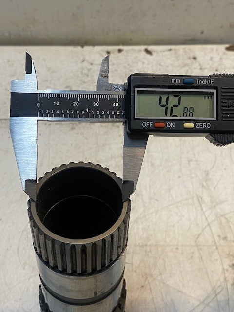 Sun Gear Shaft MIF13 | 7-1/4" Long 52mm 32-Spline 62mm 24-Spline 43mm ID