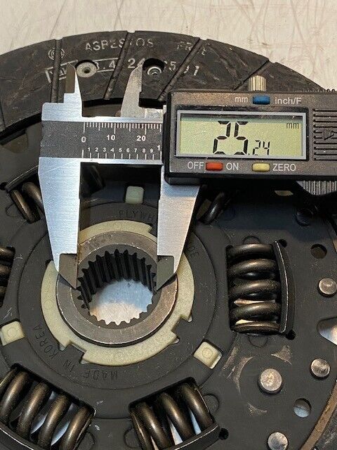 Valeo Clutch Friction Disc Asbestos 3.4 | 25mm Bore | 8-3/8" Diameter