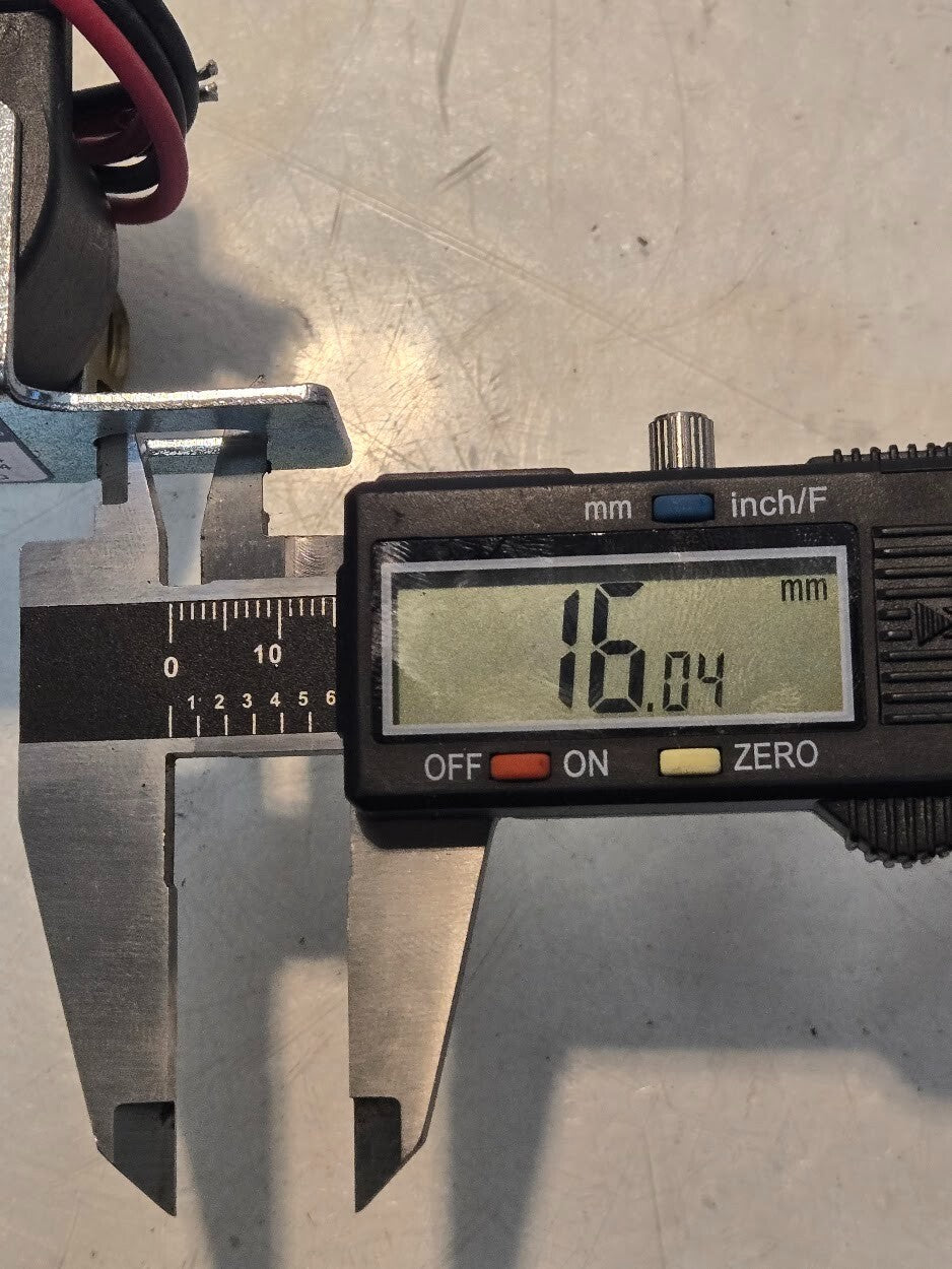 Horton Solenoid Valve HG300 | 993293 | 4767 | 150 PSI | 12 VDC | 3/64" Orifice