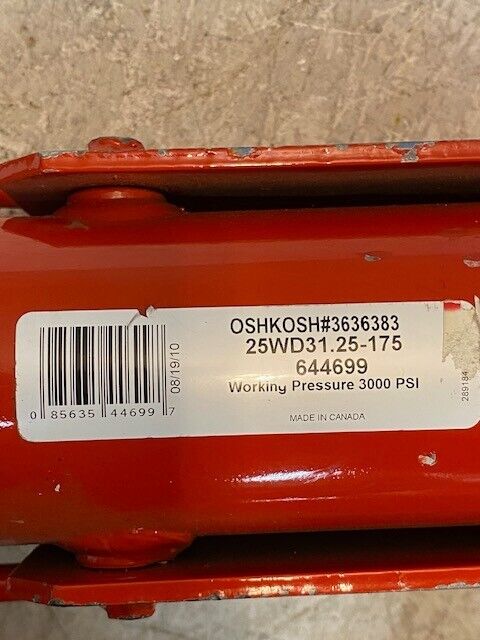 Oshkosh 3636383 Main Chute Lift Cylinder Double Piggyback 25WD31.25-175 | 644699