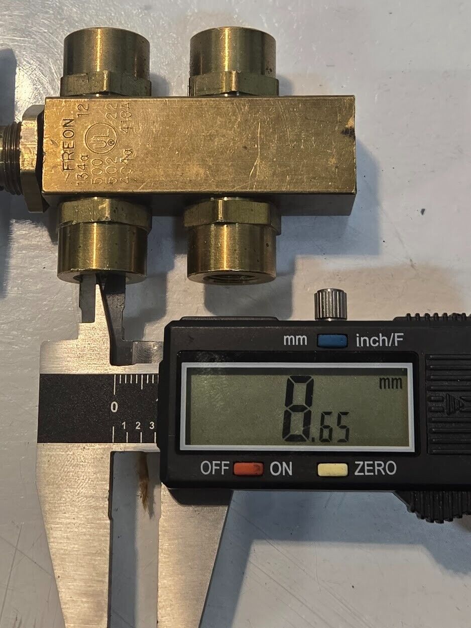 ABCO Kantleak 5 Port Stack Valve for Freon 134a | 12 500 502 22 404a 410A | 1/8"