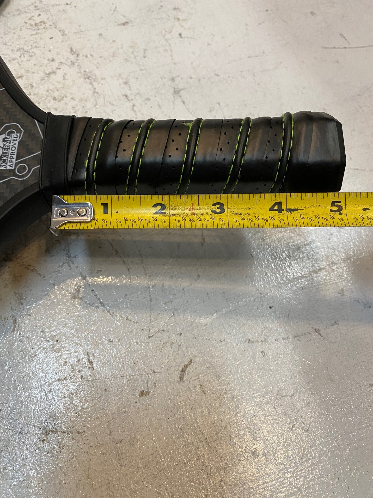 2 Tria Milia Carbon USA Pickleball Approved Paddles 16" L 7-3/4" W (2 Pack)